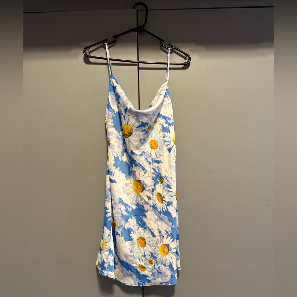 Urban Outfitters -  Sky Blue Daisy Dress (Size M)